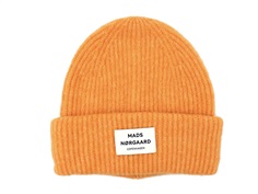 Mads Nørgaard copper tan beanie Anju (adult)